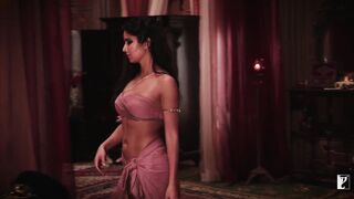 Katrina Kaif was the only good thing about Thugs of Hindostan - Indian Celebs