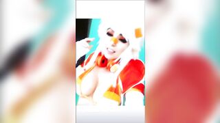 Jessica Nigri: Scorbunny From Story