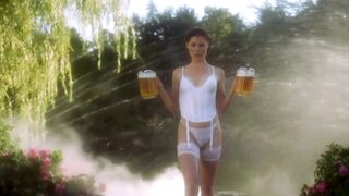 Julie Bowen - Glad Gilmore