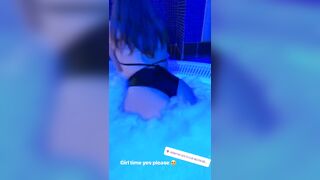 teenies playing in the sexy tub