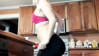 Ass shaking in the kitchen